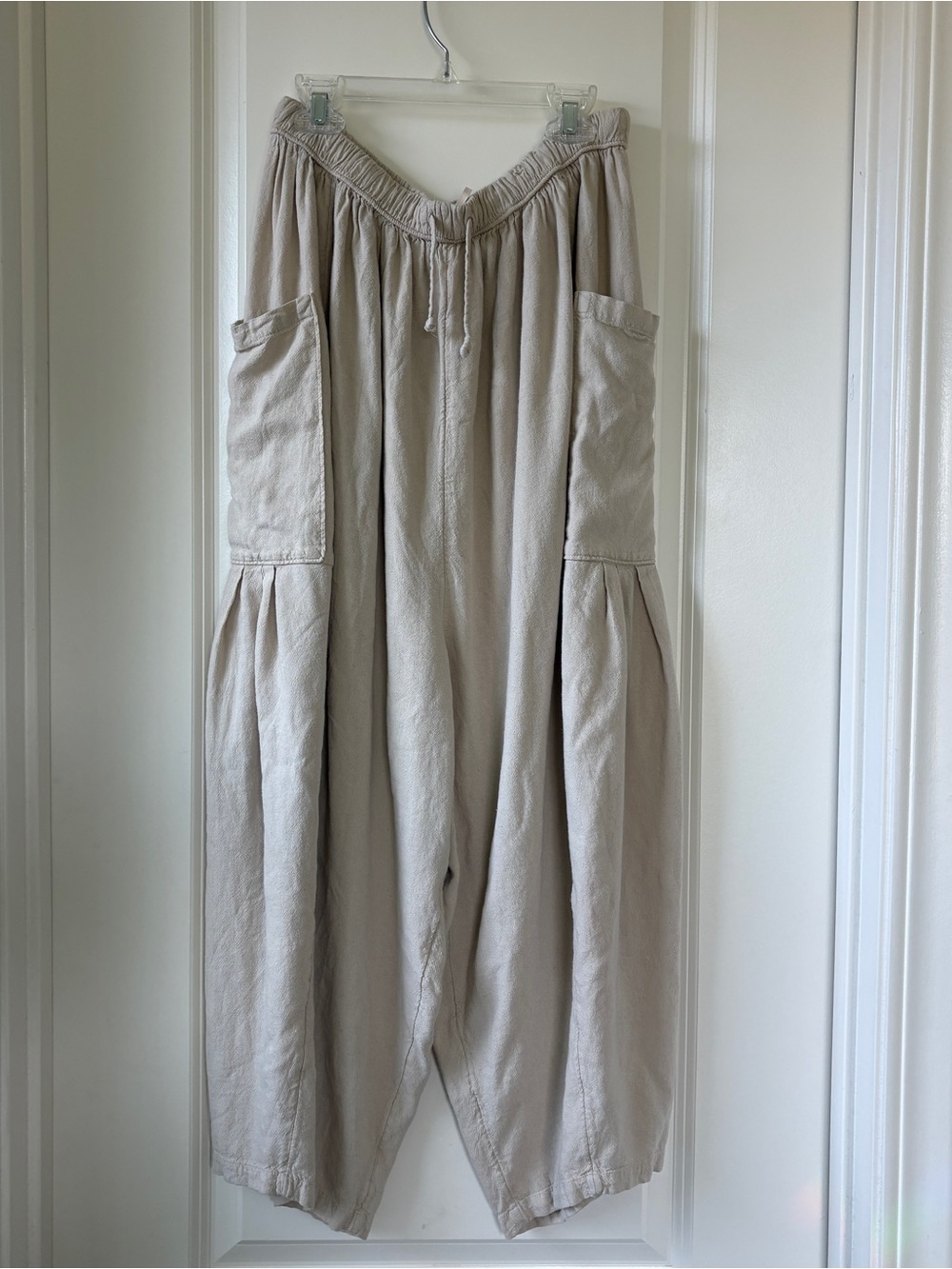 Free People Quinn pant beige / tan size medium